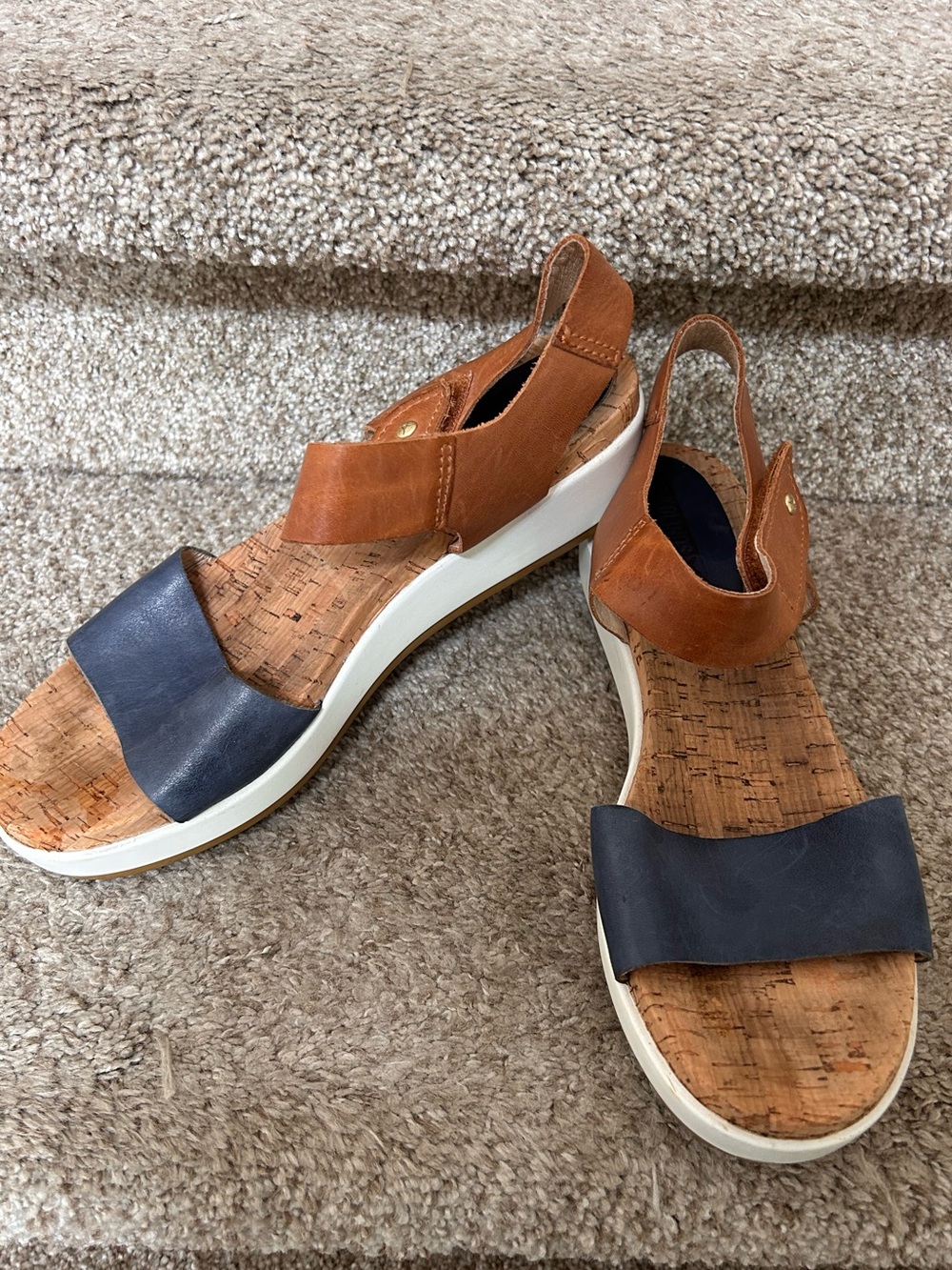 Pikolinos Mykonos w1G Wedge Sandals. Leather and Cork. Comfort. Vacation. Beach.